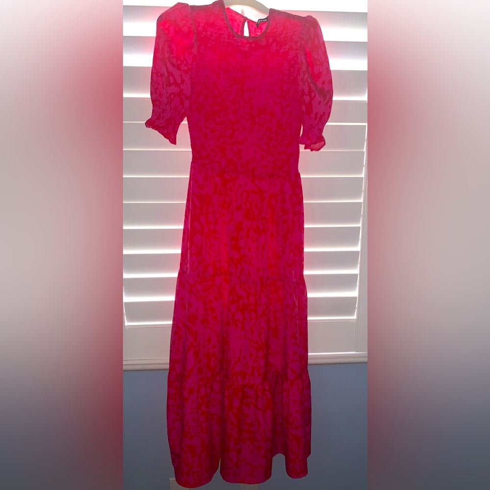 Bright and beautiful pink/red maxi dress. Size medium.